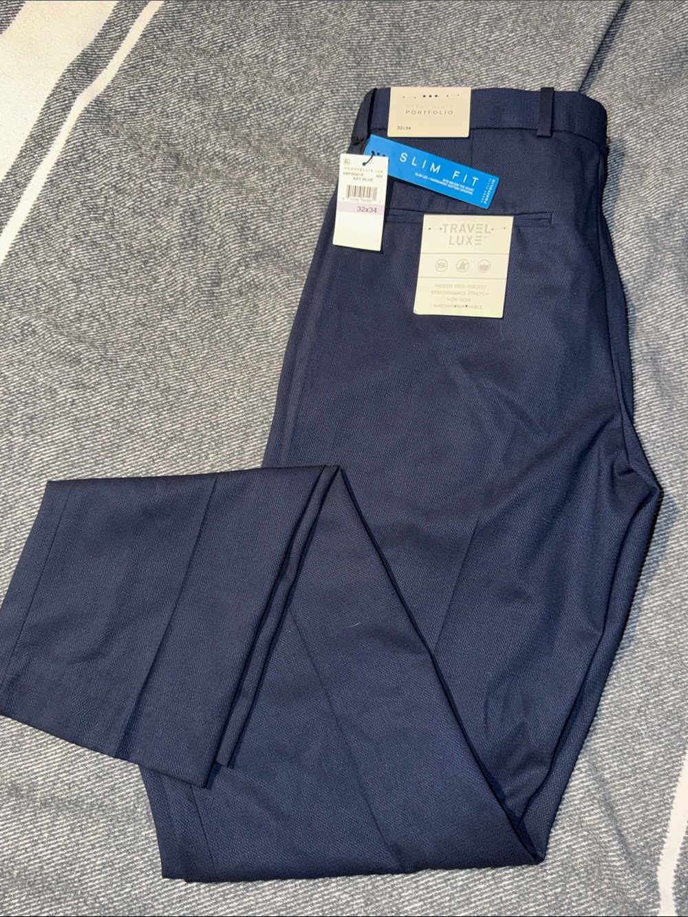 Perry Ellis Slim Fit Men's Dress Pants - Navy